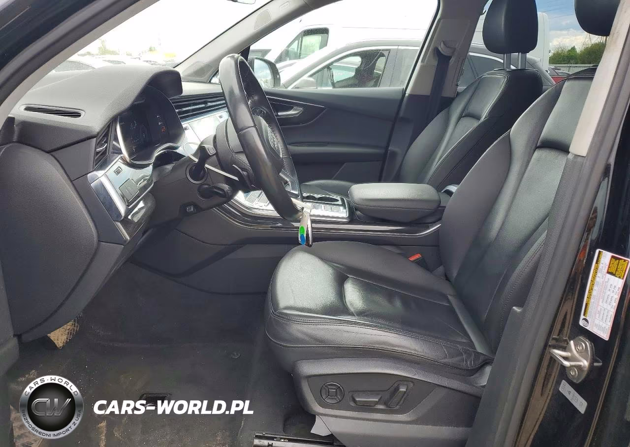 2020 Audi Q7 Premium Plus VIN:WA1LXAF75LD002756 - 7