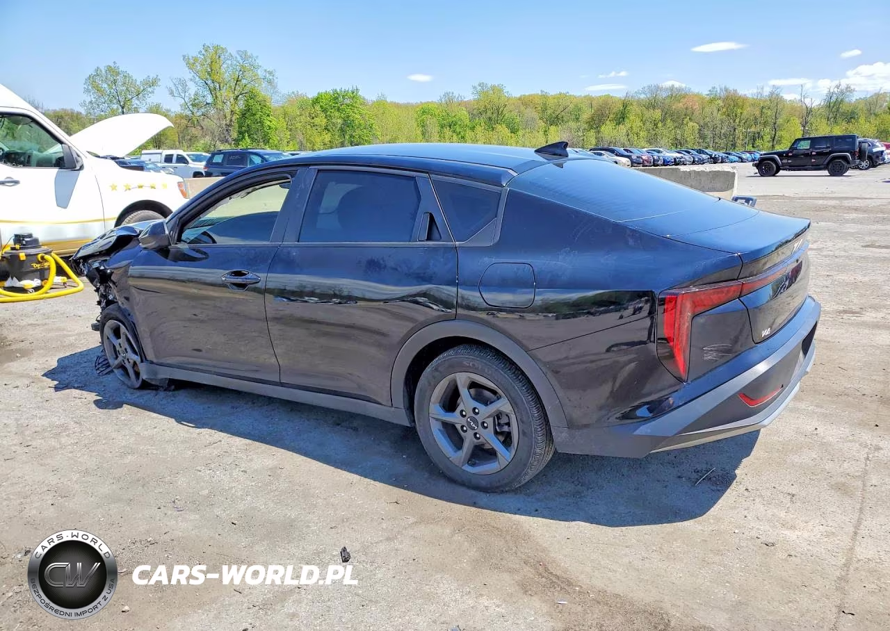 2025 Kia K4 Lxs VIN:3KPFT4DE9SE028968 - 2