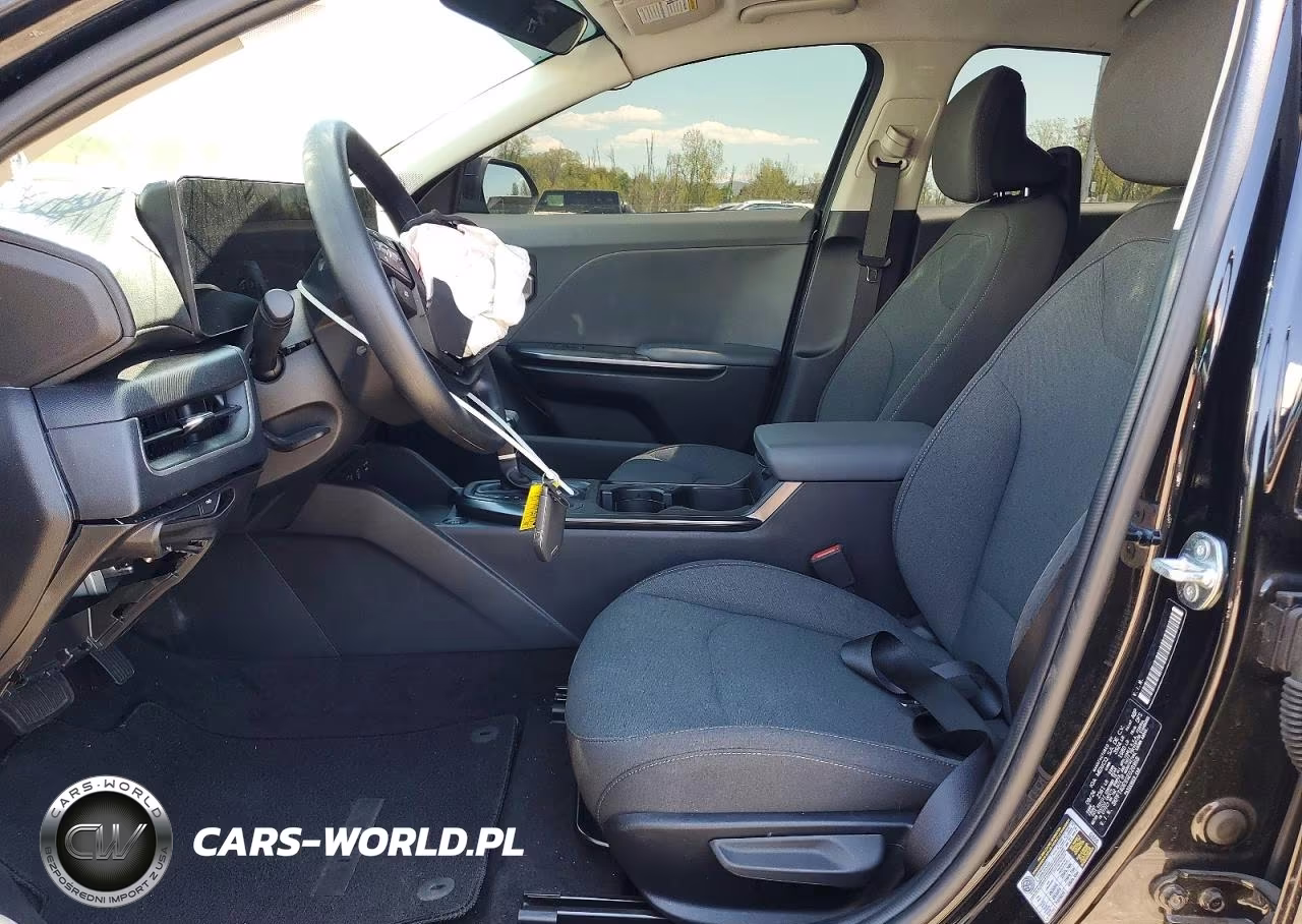 2025 Kia K4 Lxs VIN:3KPFT4DE9SE028968 - 7