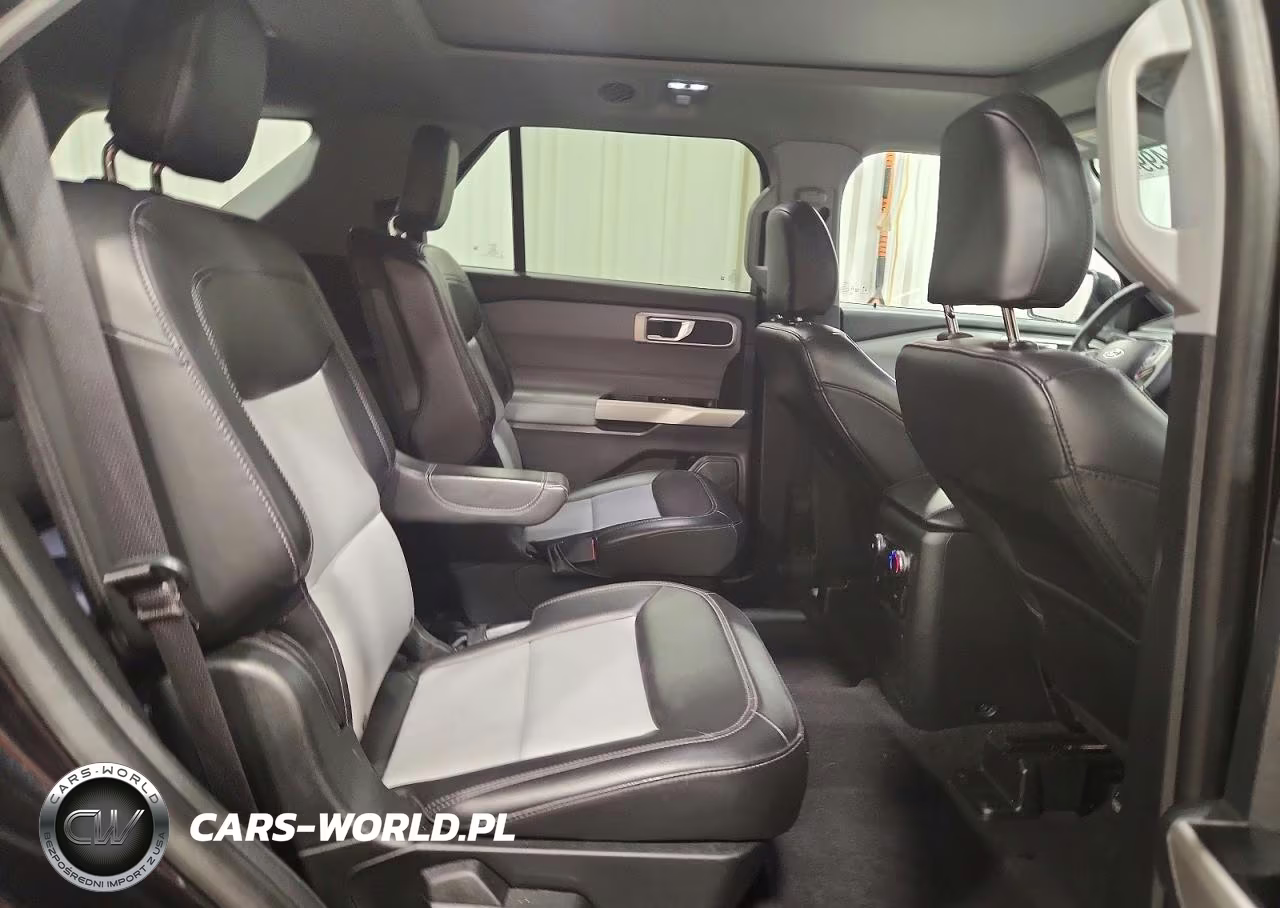 2022 Ford Explorer Xlt VIN:1FMSK8DH7NGA91313 - 11