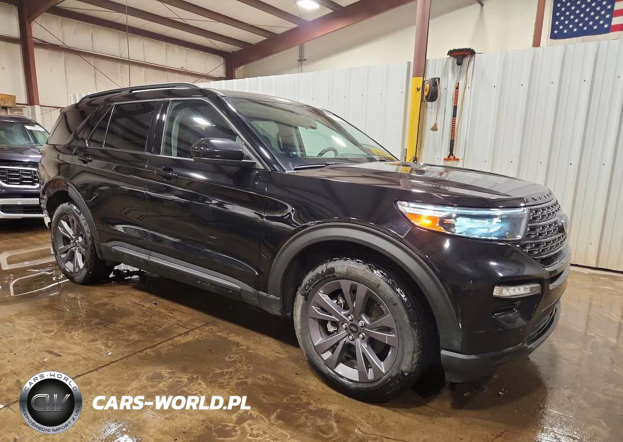 2022 Ford Explorer Xlt VIN:1FMSK8DH7NGA91313 - 4