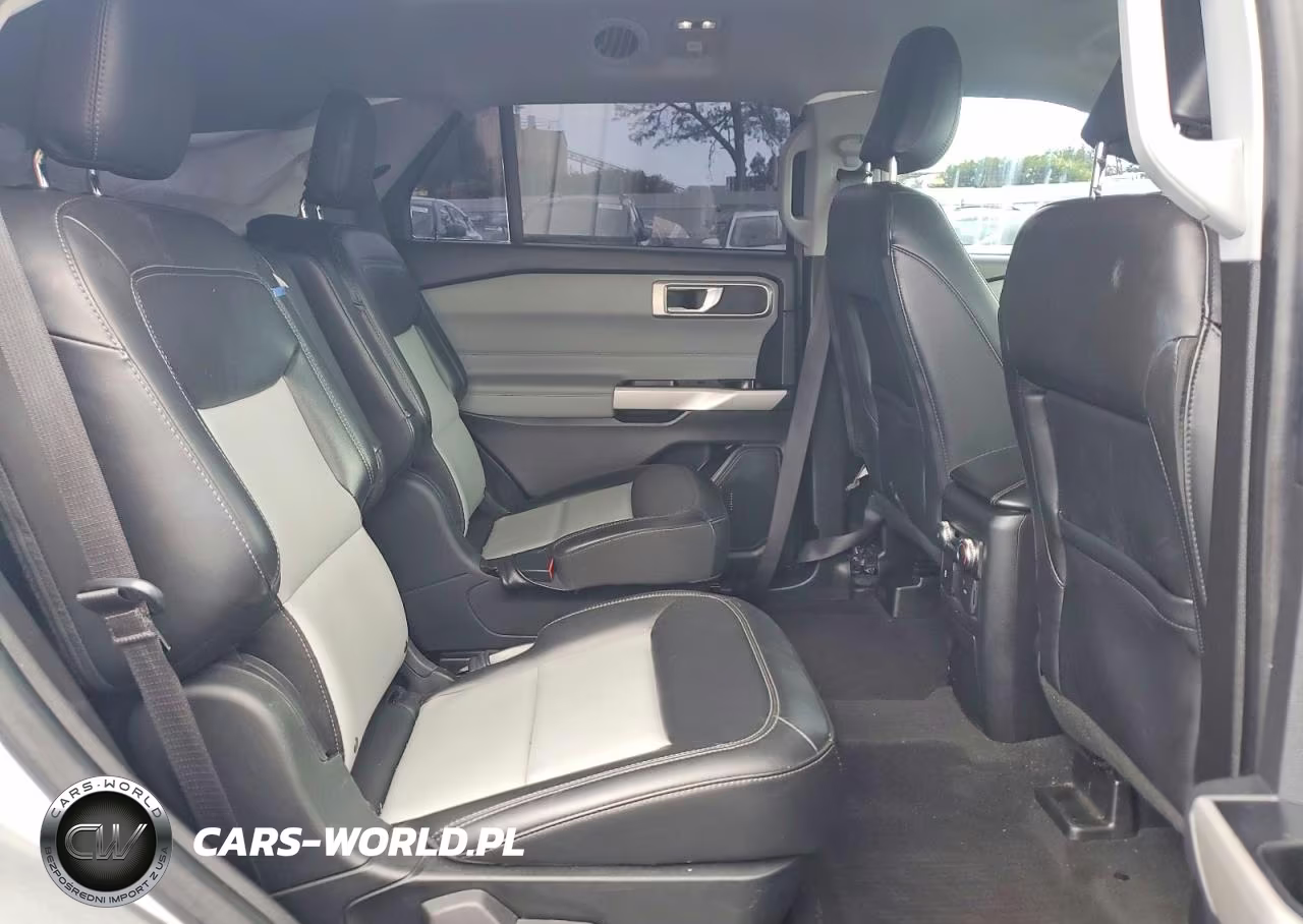 2022 Ford Explorer Xlt VIN:1FMSK8DHXNGA21014 - 11