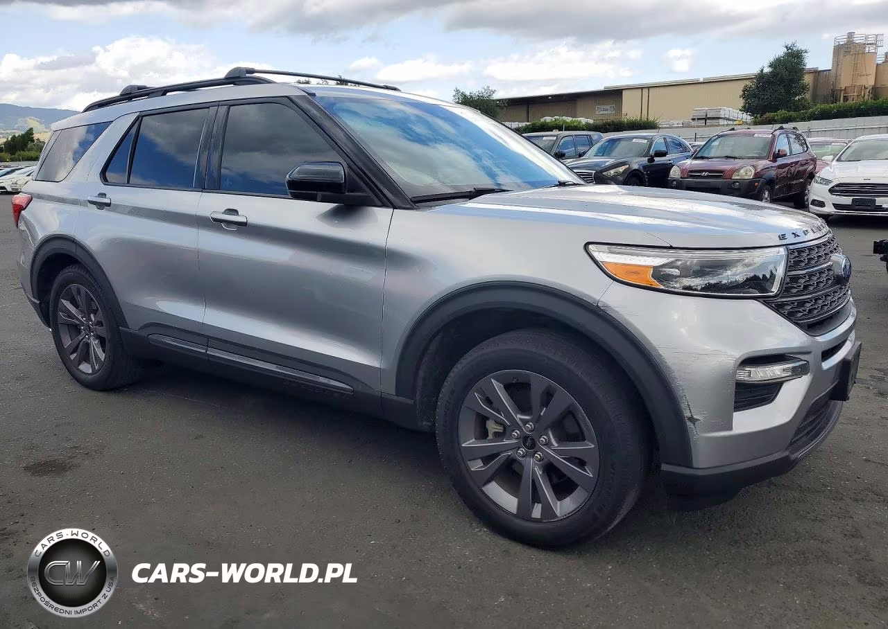 2022 Ford Explorer Xlt VIN:1FMSK8DHXNGA21014 - 4