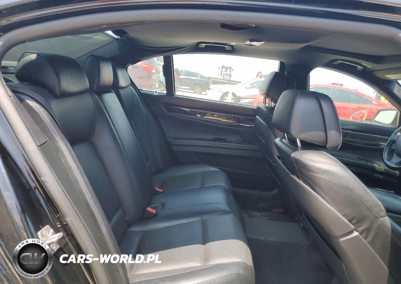 2013 BMW 750 Li VIN:WBAYE8C54DDE22135 - 10