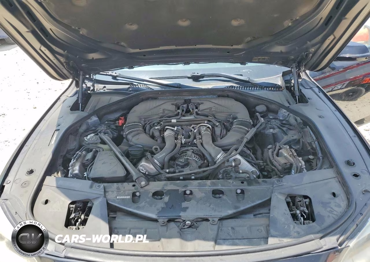 2013 BMW 750 Li VIN:WBAYE8C54DDE22135 - 11