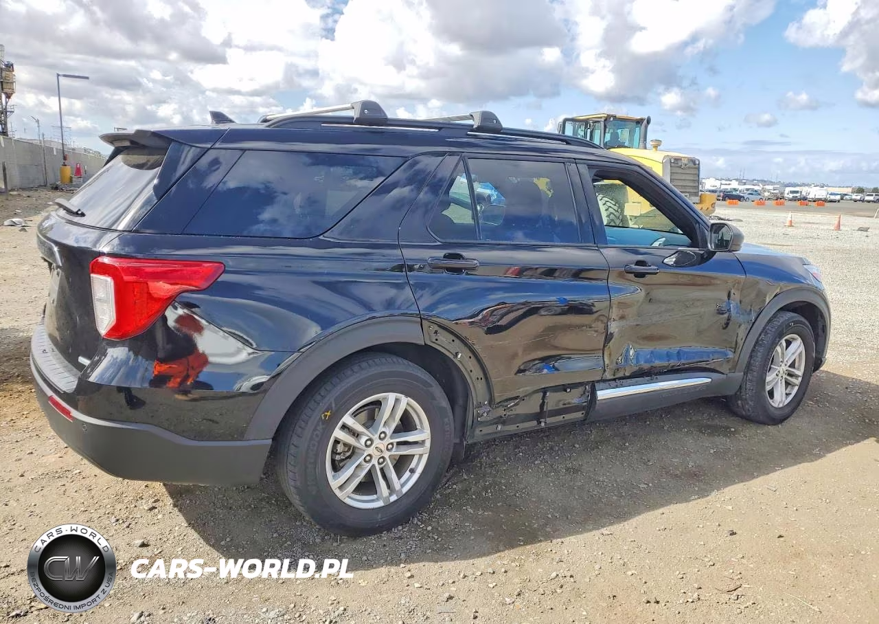 2020 Ford Explorer Xlt VIN:1FMSK7DH0LGC30544 - 3