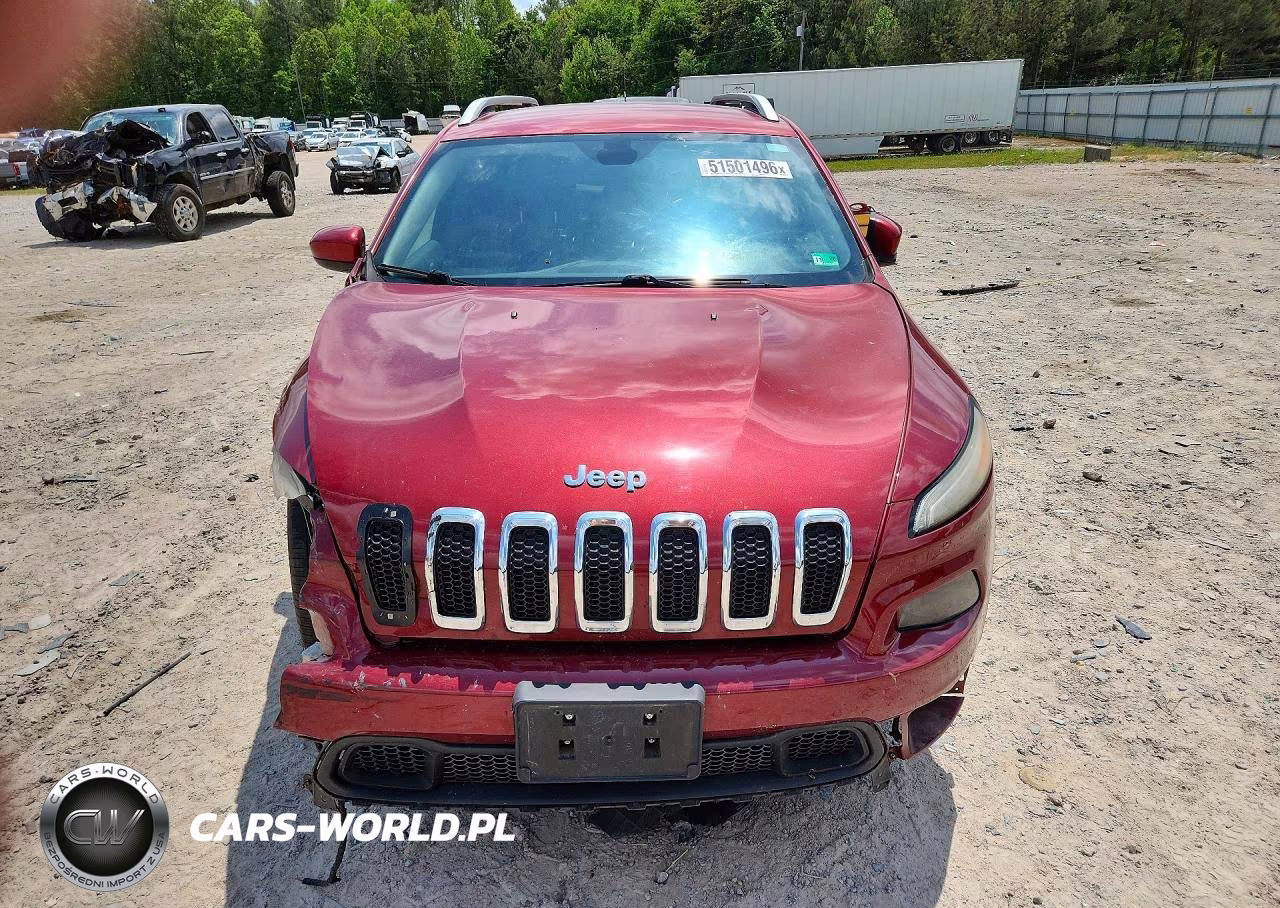 2015 Jeep Cherokee Latitude VIN:1C4PJMCB1FW674728 - 5