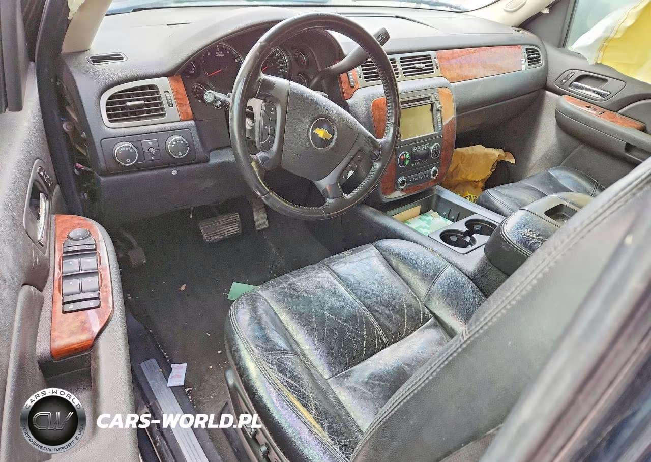 2007 Chevrolet Suburban K1500 VIN:1GNFK16327J172635 - 8
