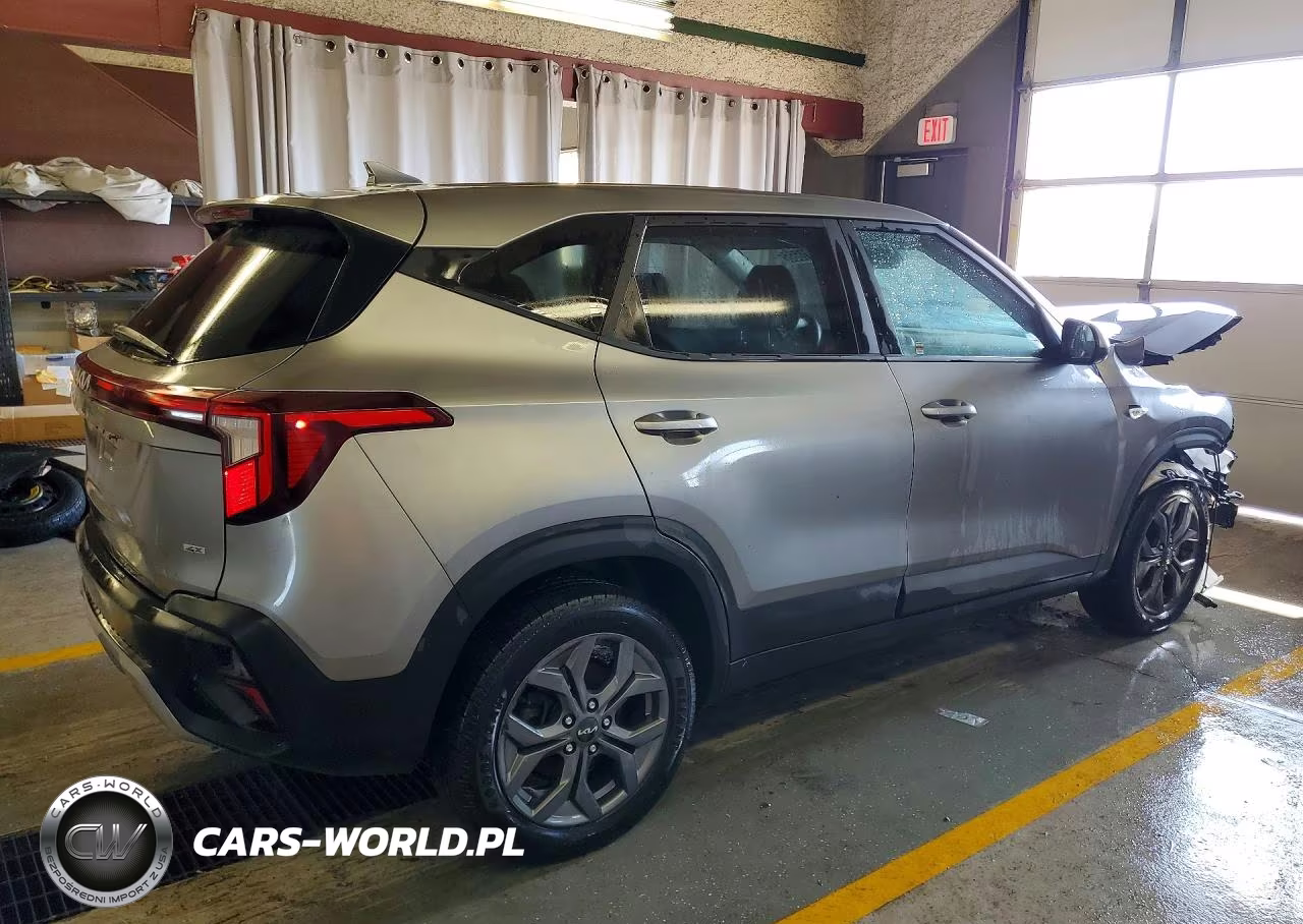 2025 Kia Seltos Lx VIN:KNDEPCAA2S7780863 - 3