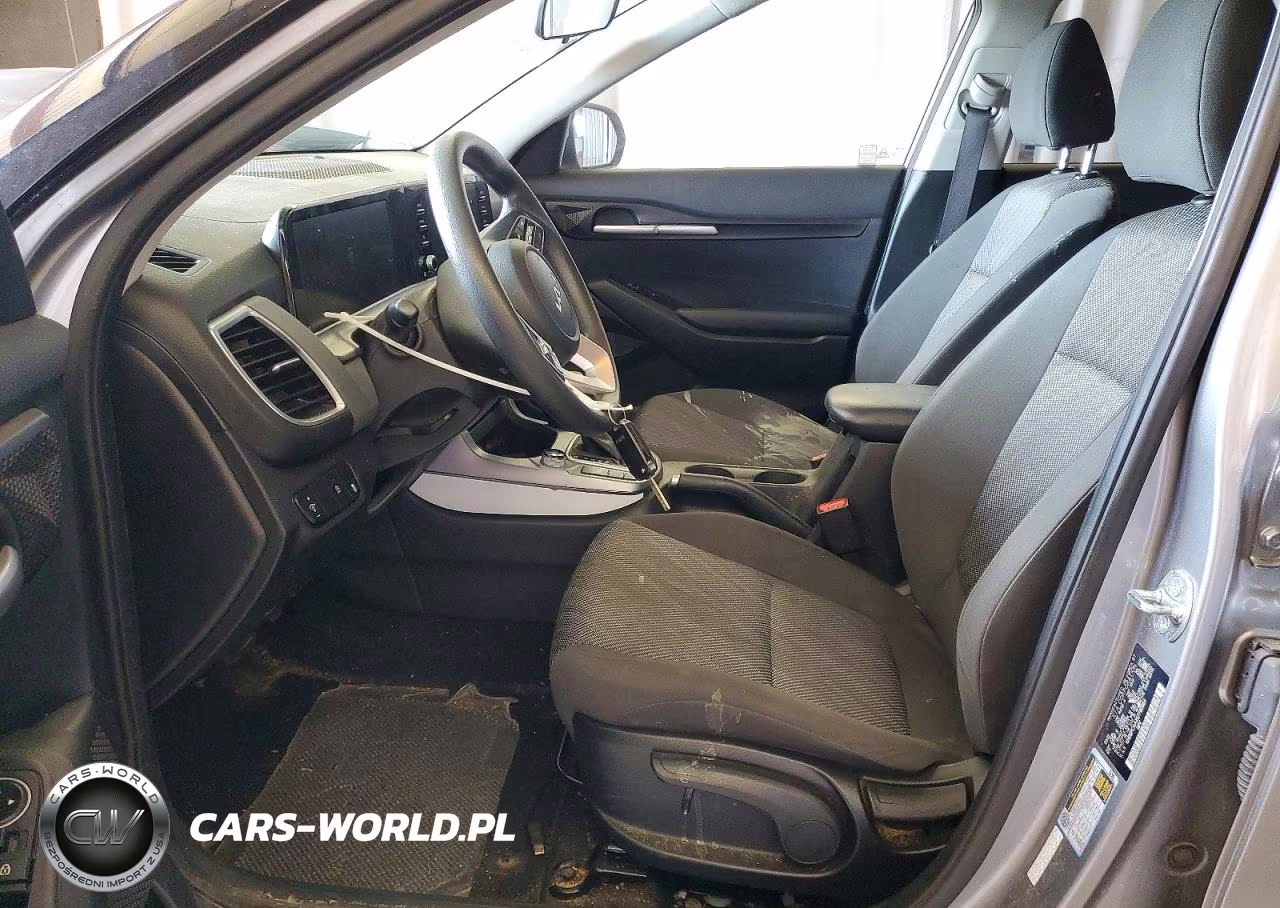 2025 Kia Seltos Lx VIN:KNDEPCAA2S7780863 - 7