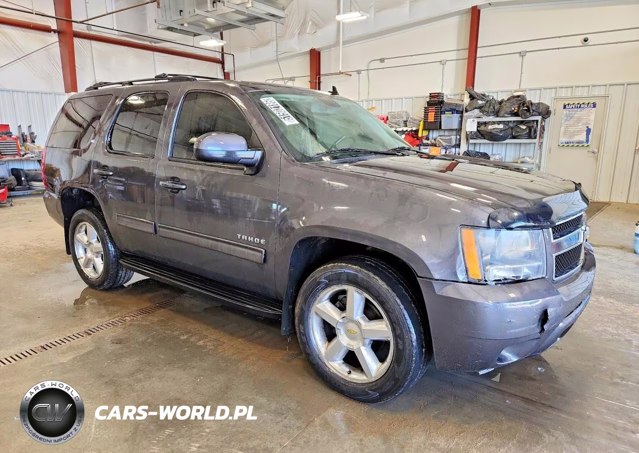 2011 Chevrolet Tahoe K1500 Lt VIN:1GNSKBE08BR107875 - 4