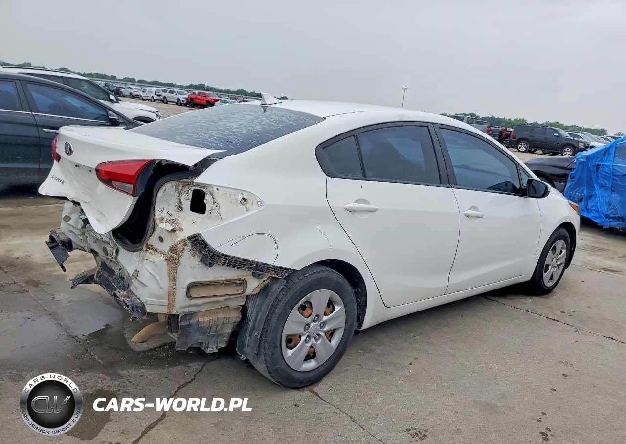 2017 Kia Forte Lx VIN:3KPFK4A74HE075830 - 3