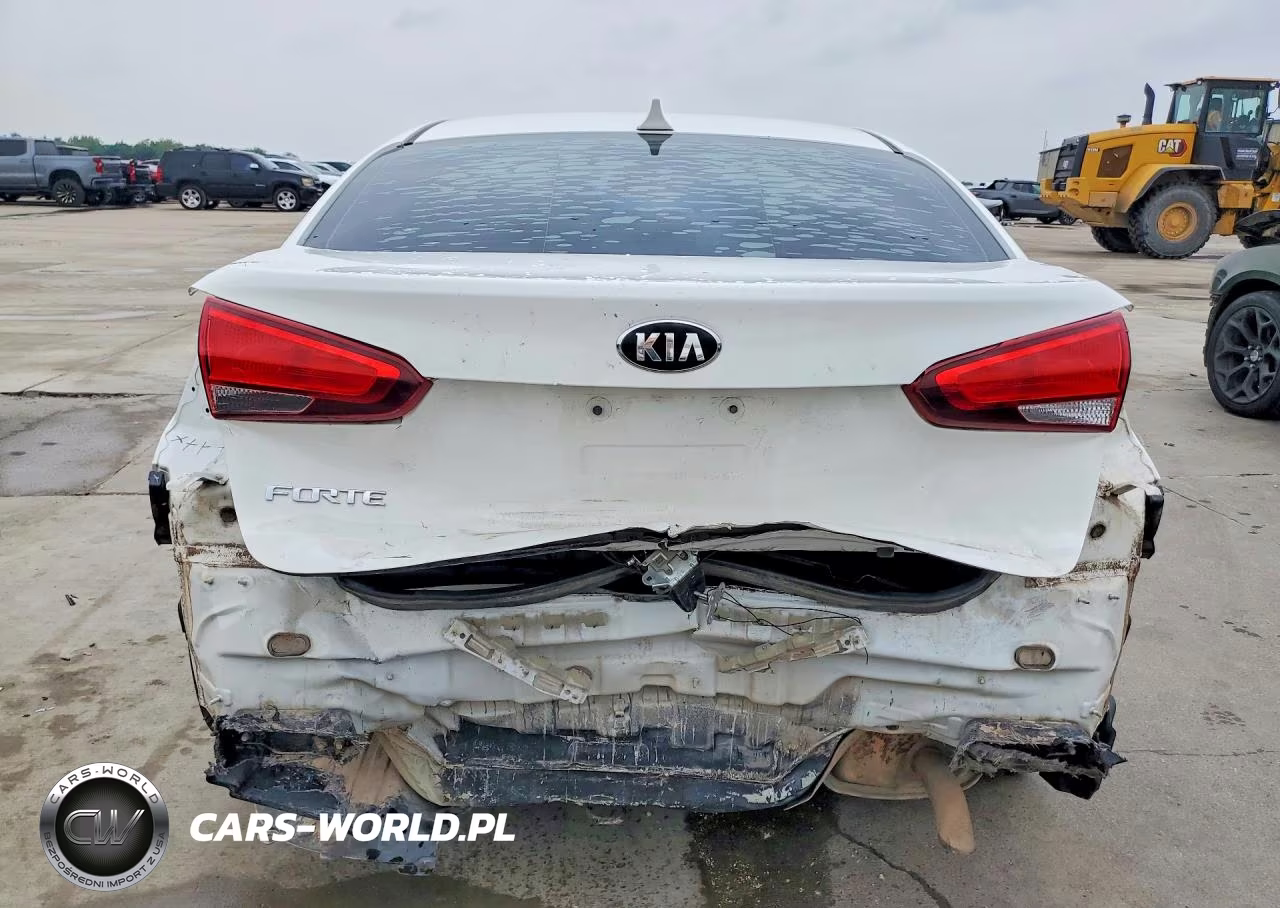 2017 Kia Forte Lx VIN:3KPFK4A74HE075830 - 6