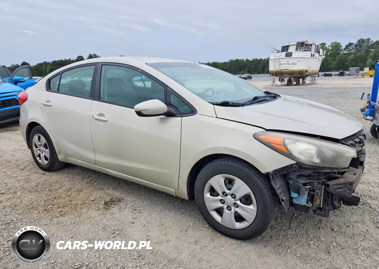2015 Kia Forte Lx VIN:KNAFK4A6XF5311099 - 4
