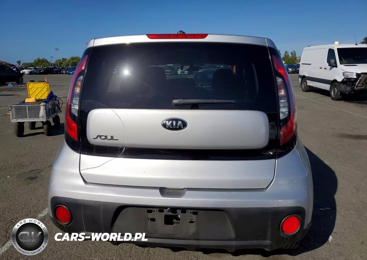2017 Kia Soul Base VIN:KNDJN2A28H7419296 - 6