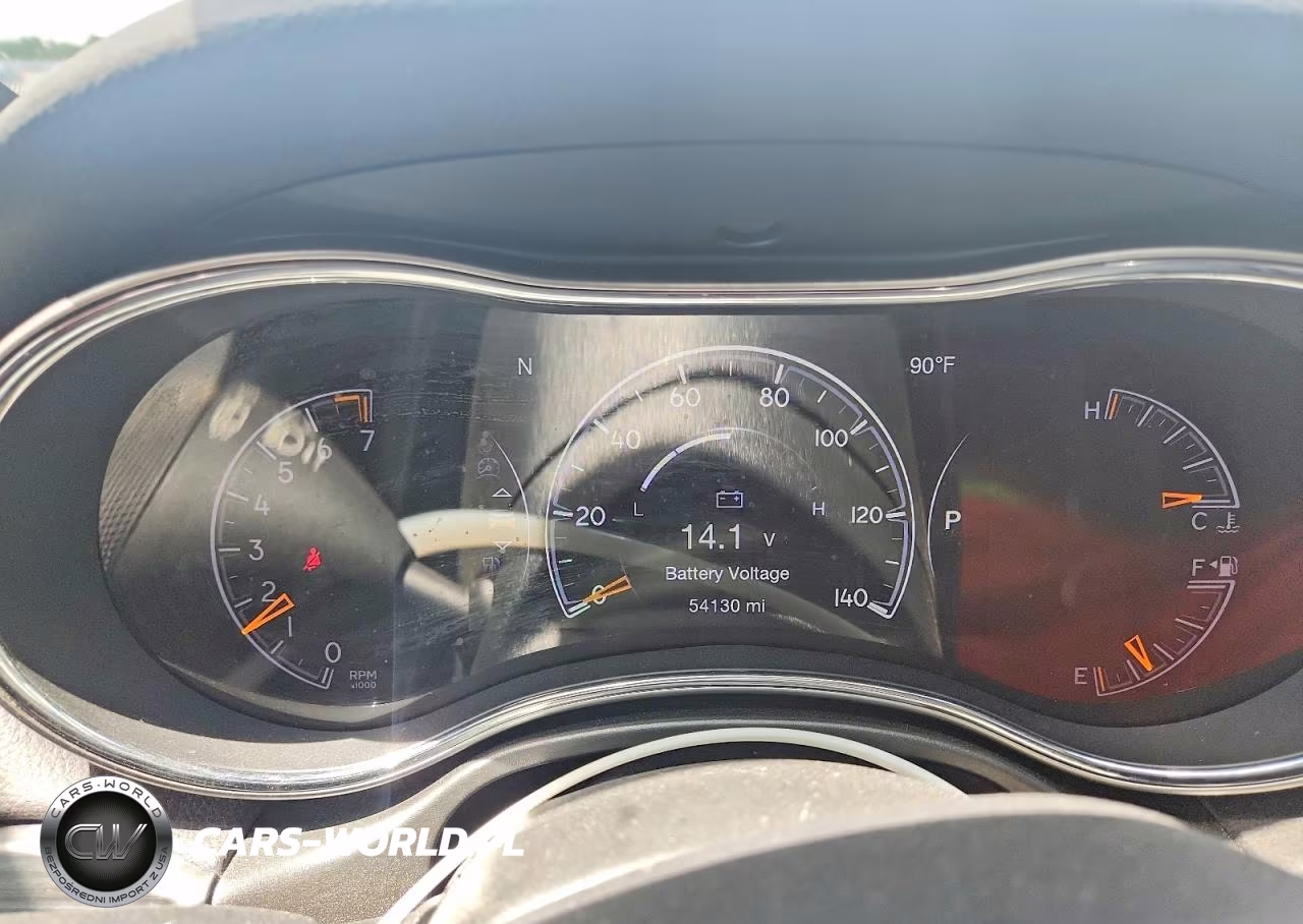 2022 Jeep Grand Cherokee Laredo E VIN:1C4RJFAG1NC116705 - 9