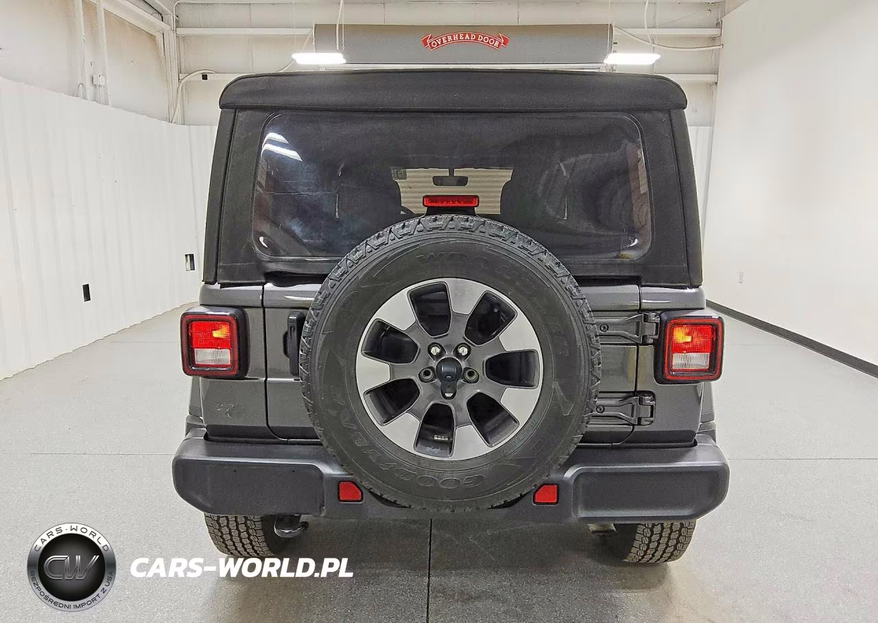 2022 Jeep Wrangler Unlimited Sahara VIN:1C4HJXEN8NW195217 - 6
