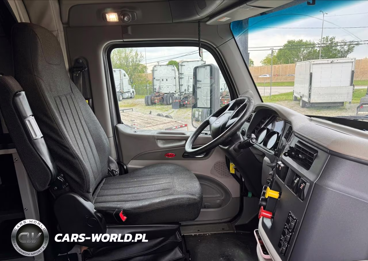 2019 Peterbilt 579 Trucks VIN:1XPBDP9X9KD622807 - 5