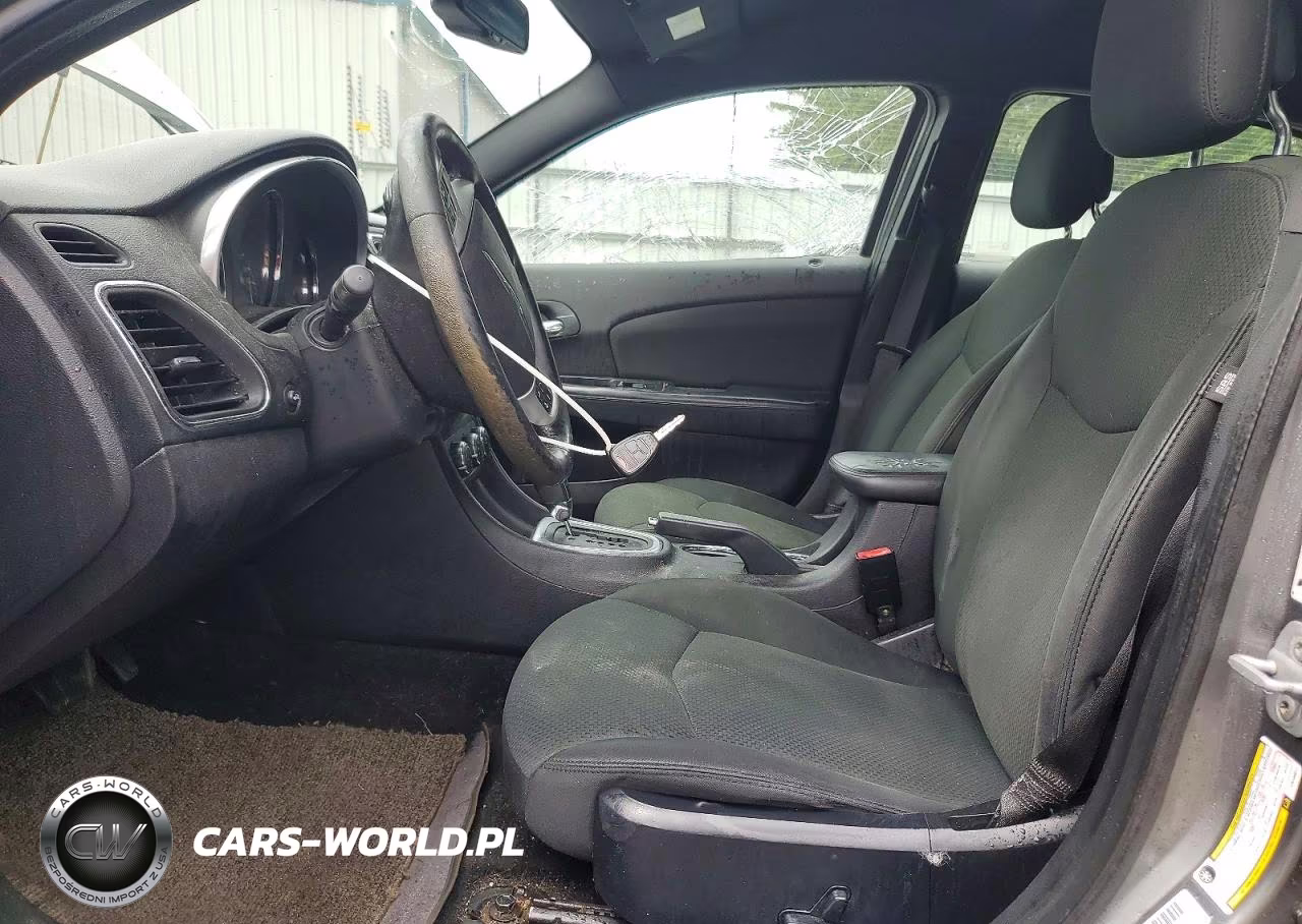 2012 Chrysler 200 Touring VIN:1C3CCBBB3CN108011 - 7