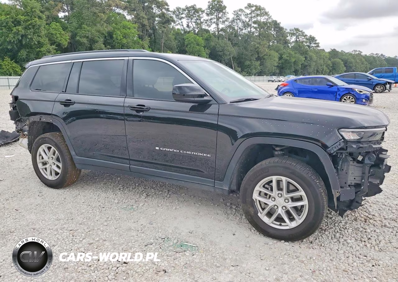 2024 Jeep Grand Cherokee L Laredo VIN:1C4RJJAG2R8558484 - 4