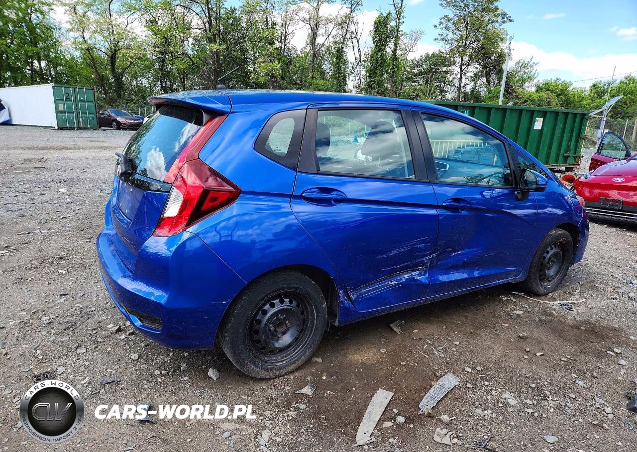 2019 Honda Fit Lx VIN:3HGGK5H44KM701641 - 3