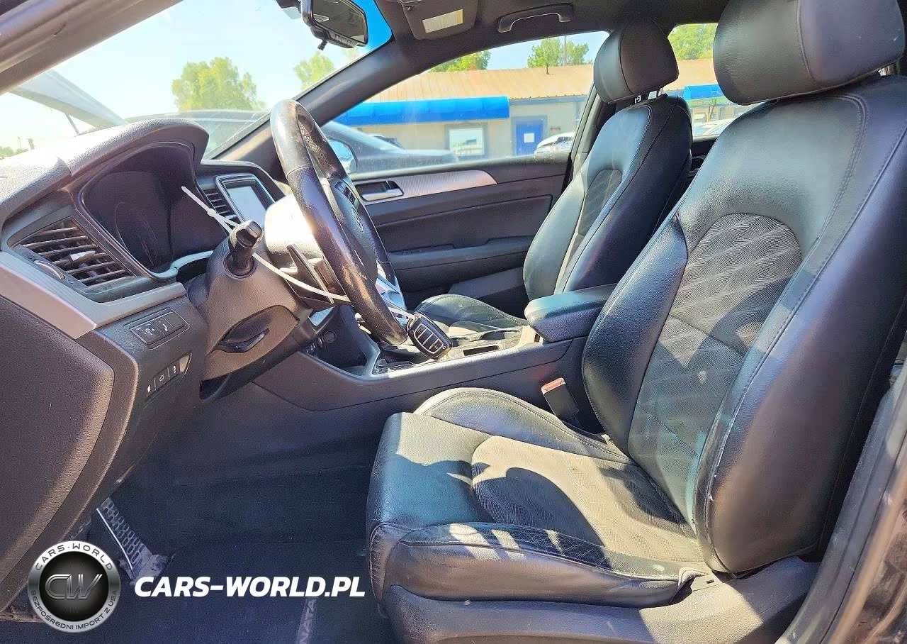 2019 Hyundai Sonata Sport VIN:5NPE34AF7KH741985 - 7