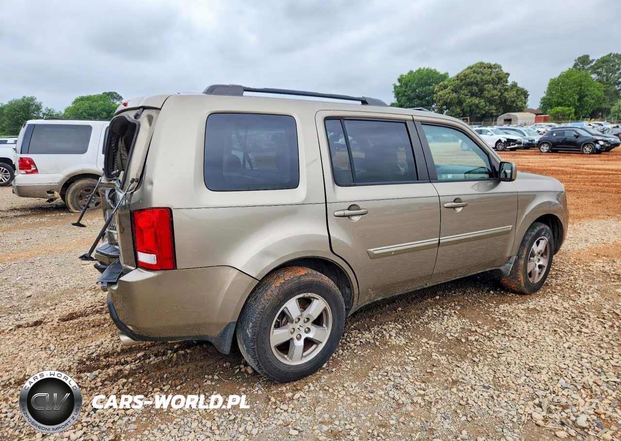 2011 Honda Pilot 4D Exl VIN:5FNYF3H61BB002369 - 3