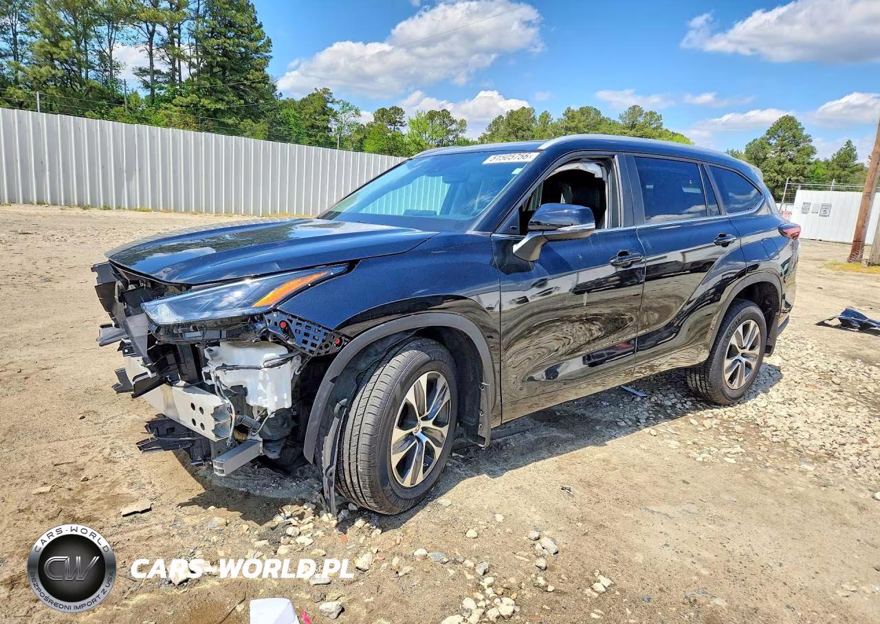 2024 Toyota Highlander Xle – zdjęcie 1 z 14