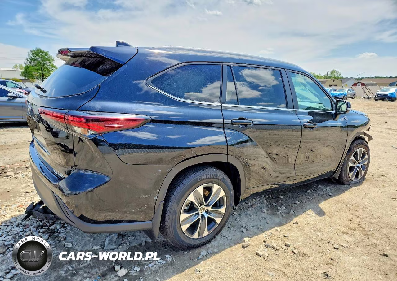 2024 Toyota Highlander Xle VIN:5TDKDRBH4RS545259 - 3