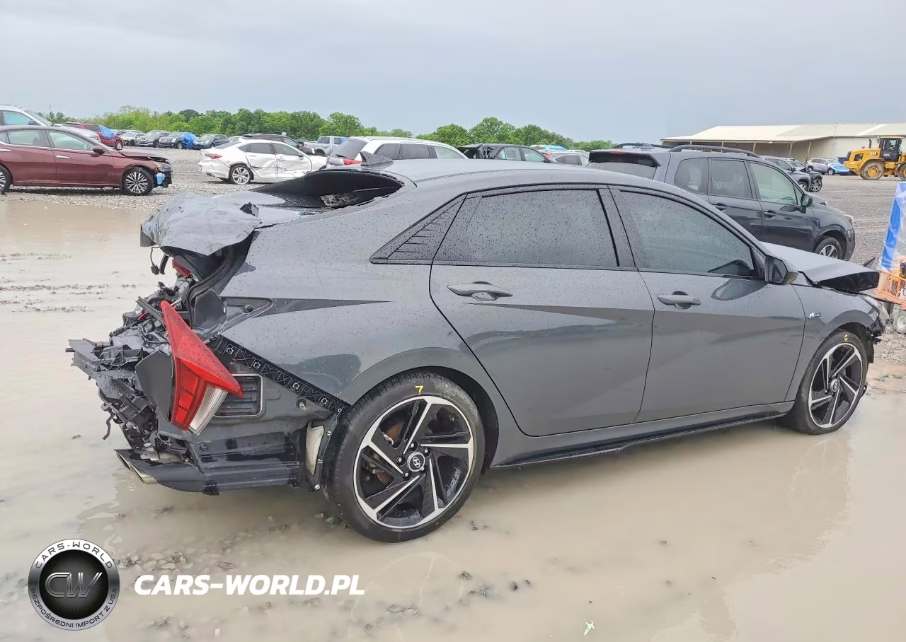 2023 Hyundai Elantra N Line VIN:KMHLR4AF0PU608922 - 3
