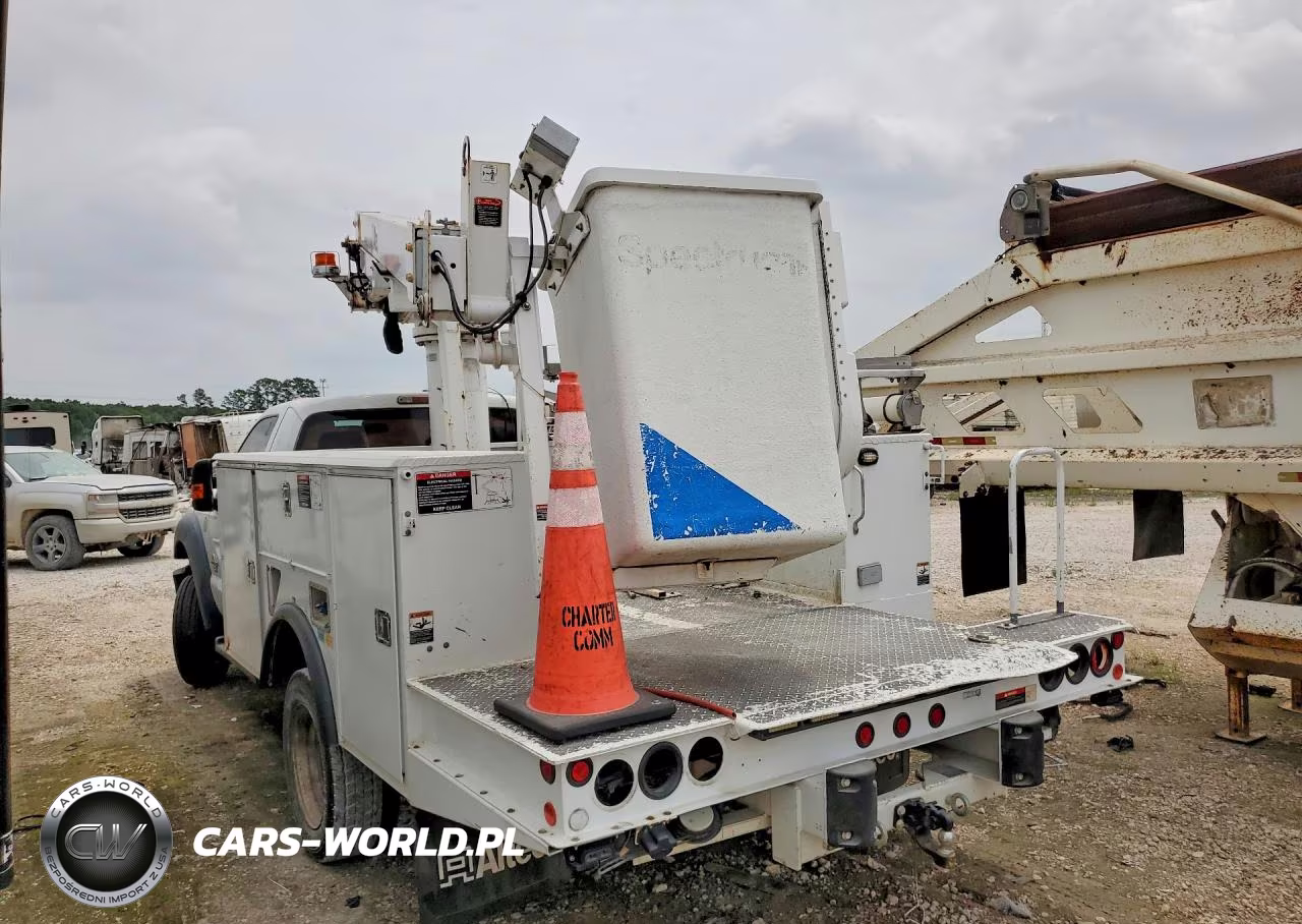 2013 Ford F450 Super Duty Bucket Truck VIN:1FDUF4GT6DEB88891 - 2