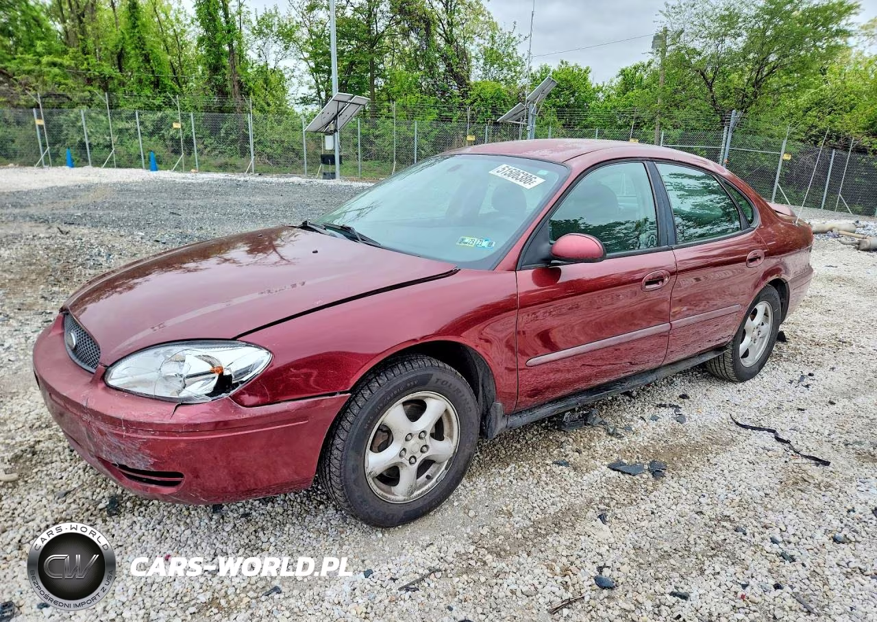 2004 Ford Taurus Se