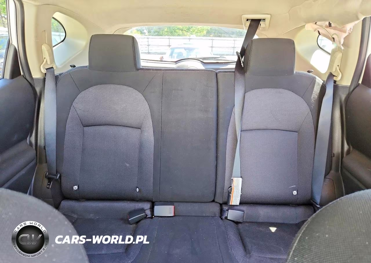 2011 Nissan Rogue S VIN:JN8AS5MV6BW305038 - 10
