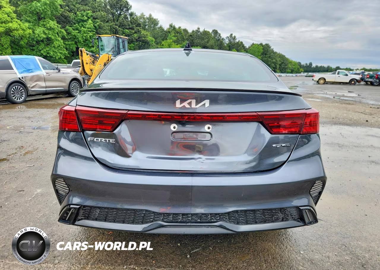2024 Kia Forte Gt Line VIN:3KPF54AD7RE781916 - 6