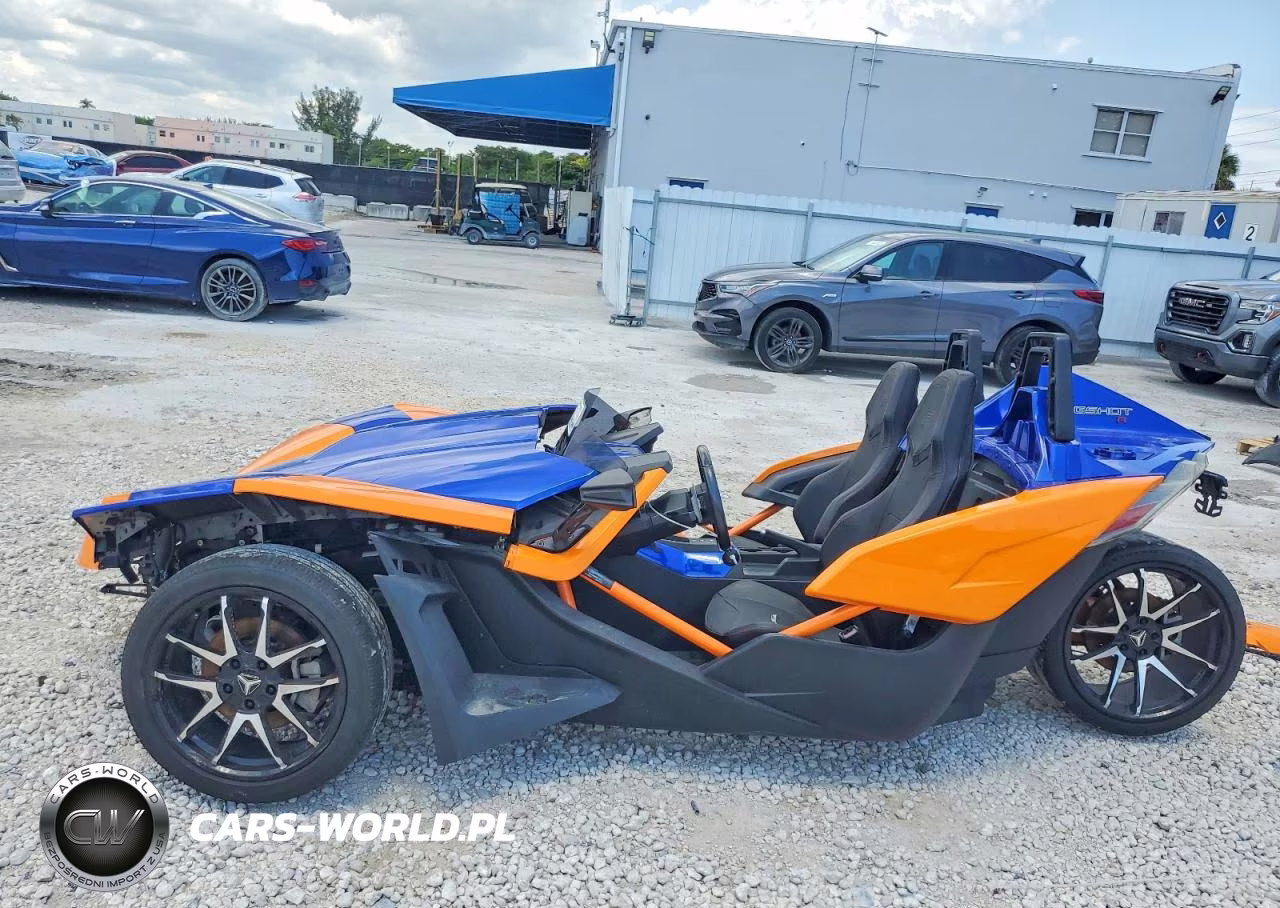 2021 Polaris Slingshot R VIN:57XAARHB5M8142788 - 3