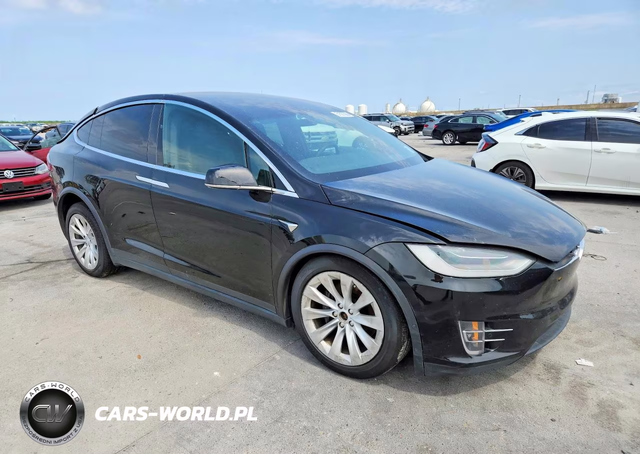 2020 Tesla Model X VIN:5YJXCAE23LF232264 - 4