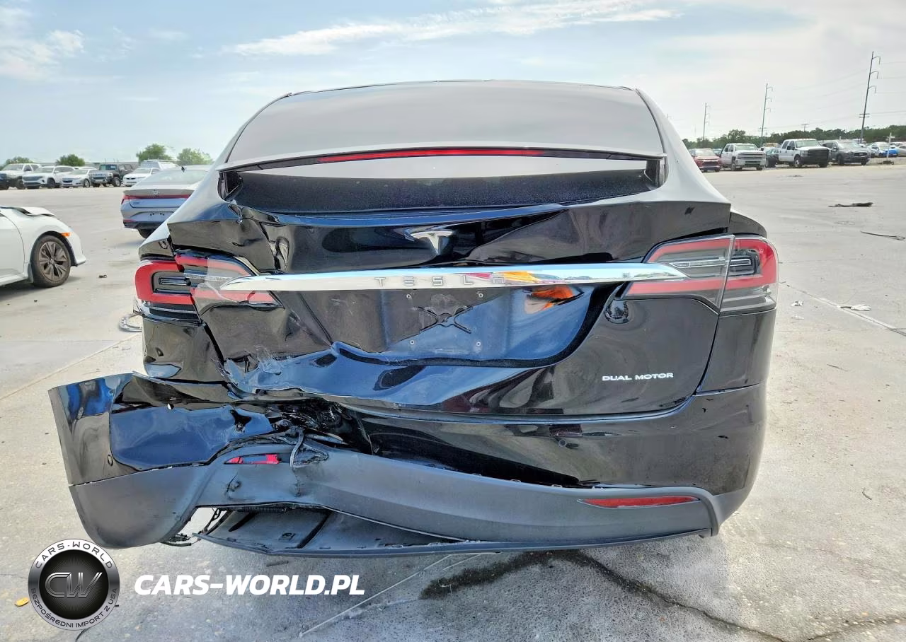 2020 Tesla Model X VIN:5YJXCAE23LF232264 - 6