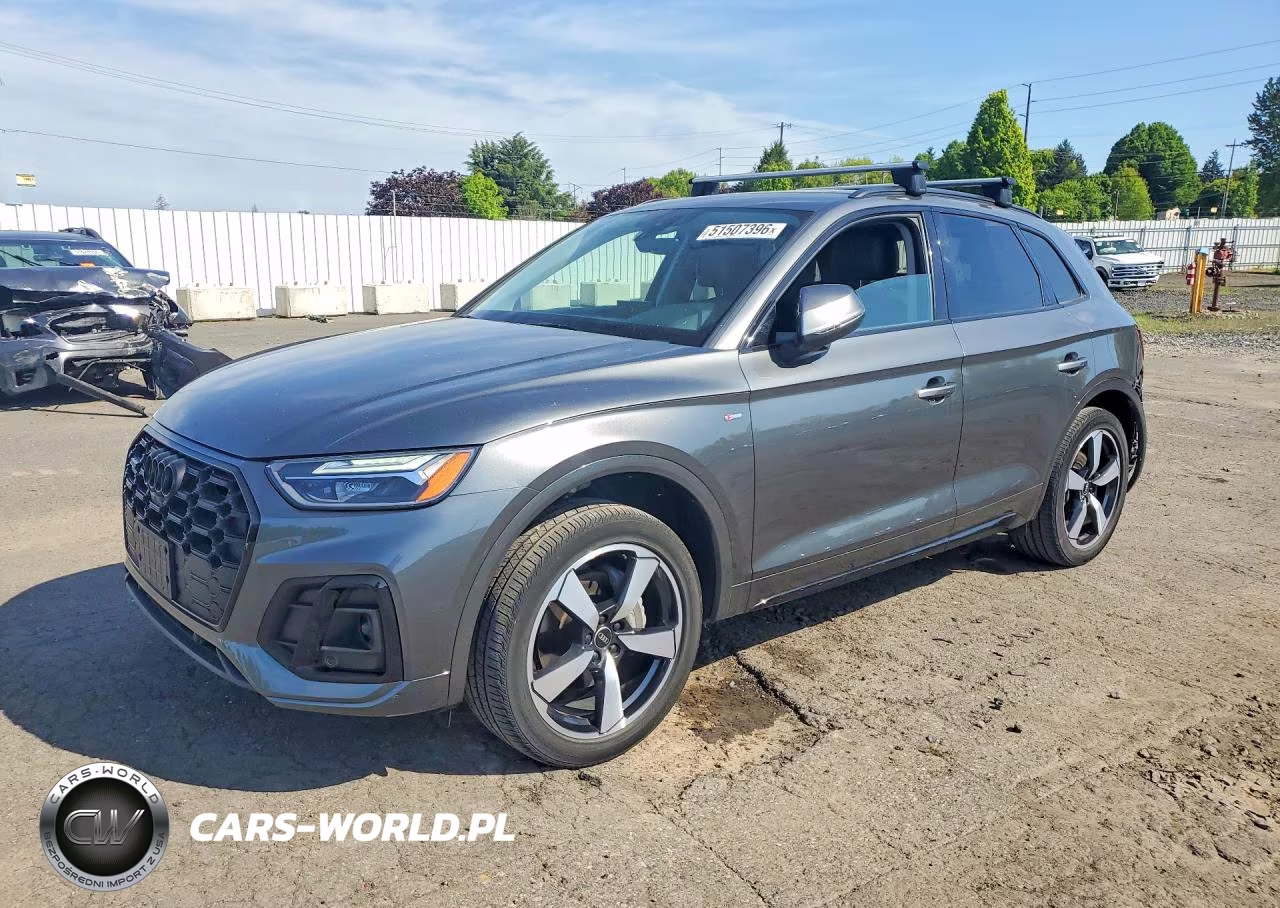 2022 Audi Q5 Premium Plus 45