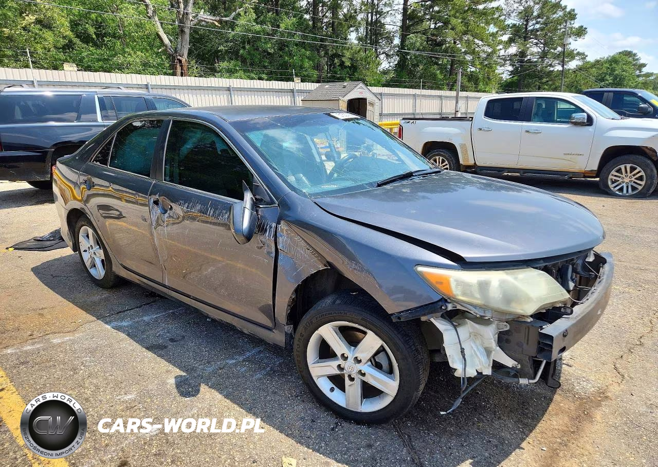 2012 Toyota Camry Se VIN:4T1BF1FK1CU131470 - 4