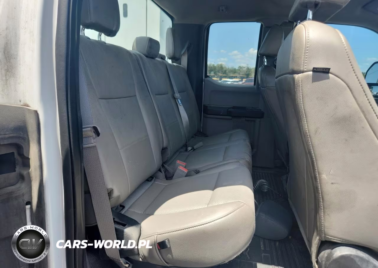 2019 Ford F450 Super - Semi Truck VIN:1FD0X4HY2KEC13174 - 10