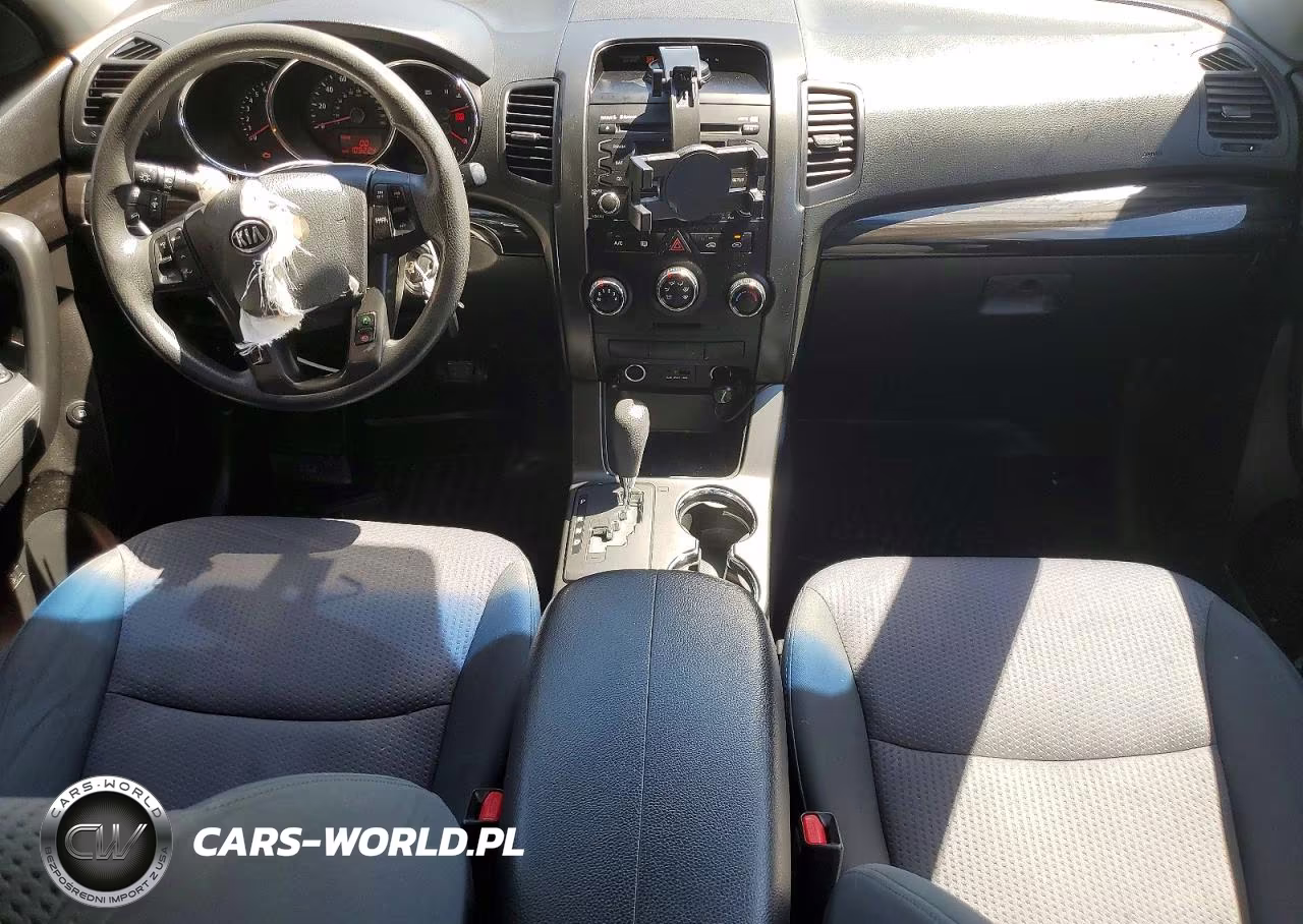 2013 Kia Sorento Lx VIN:5XYKTDA27DG327308 - 8