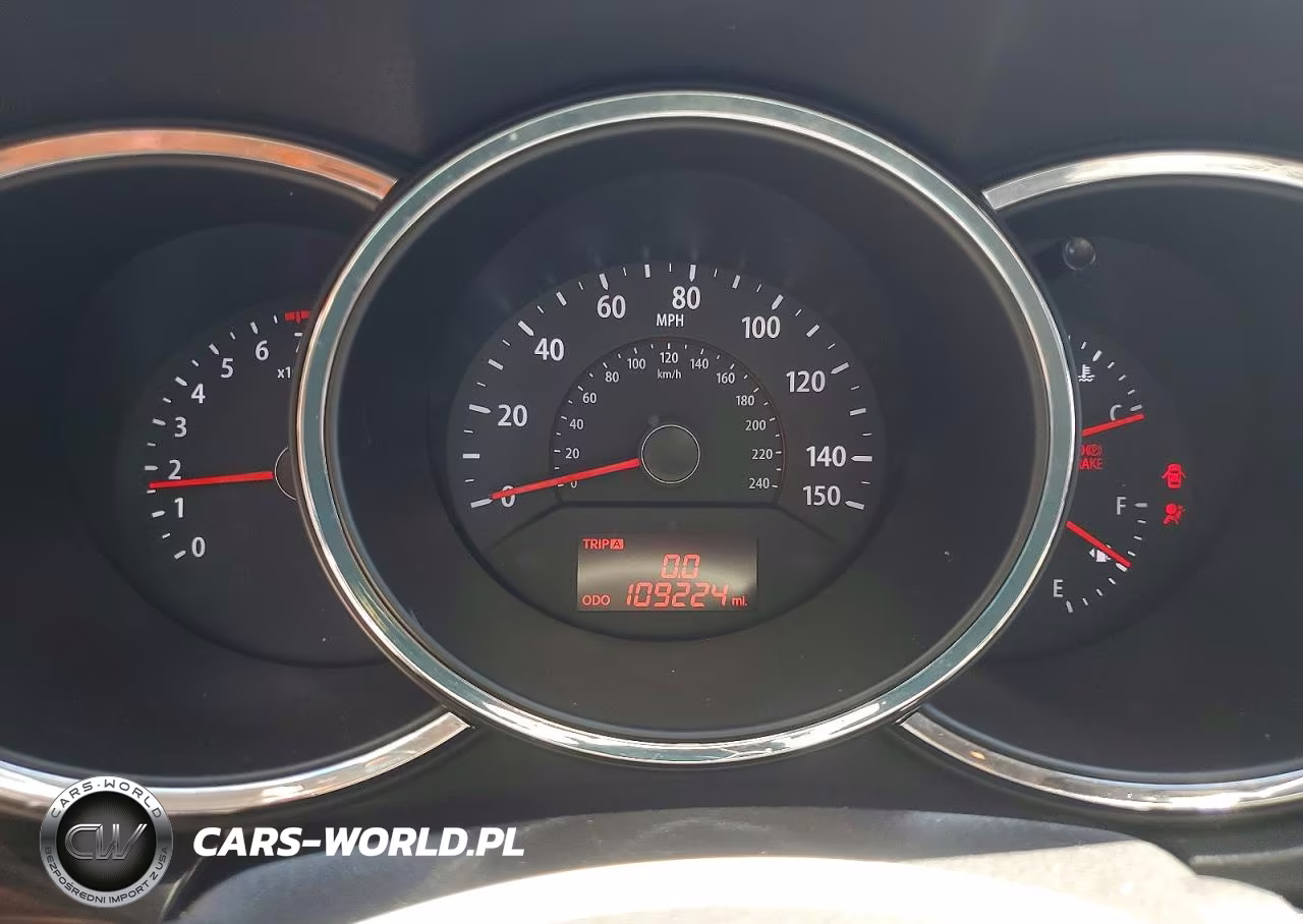 2013 Kia Sorento Lx VIN:5XYKTDA27DG327308 - 9