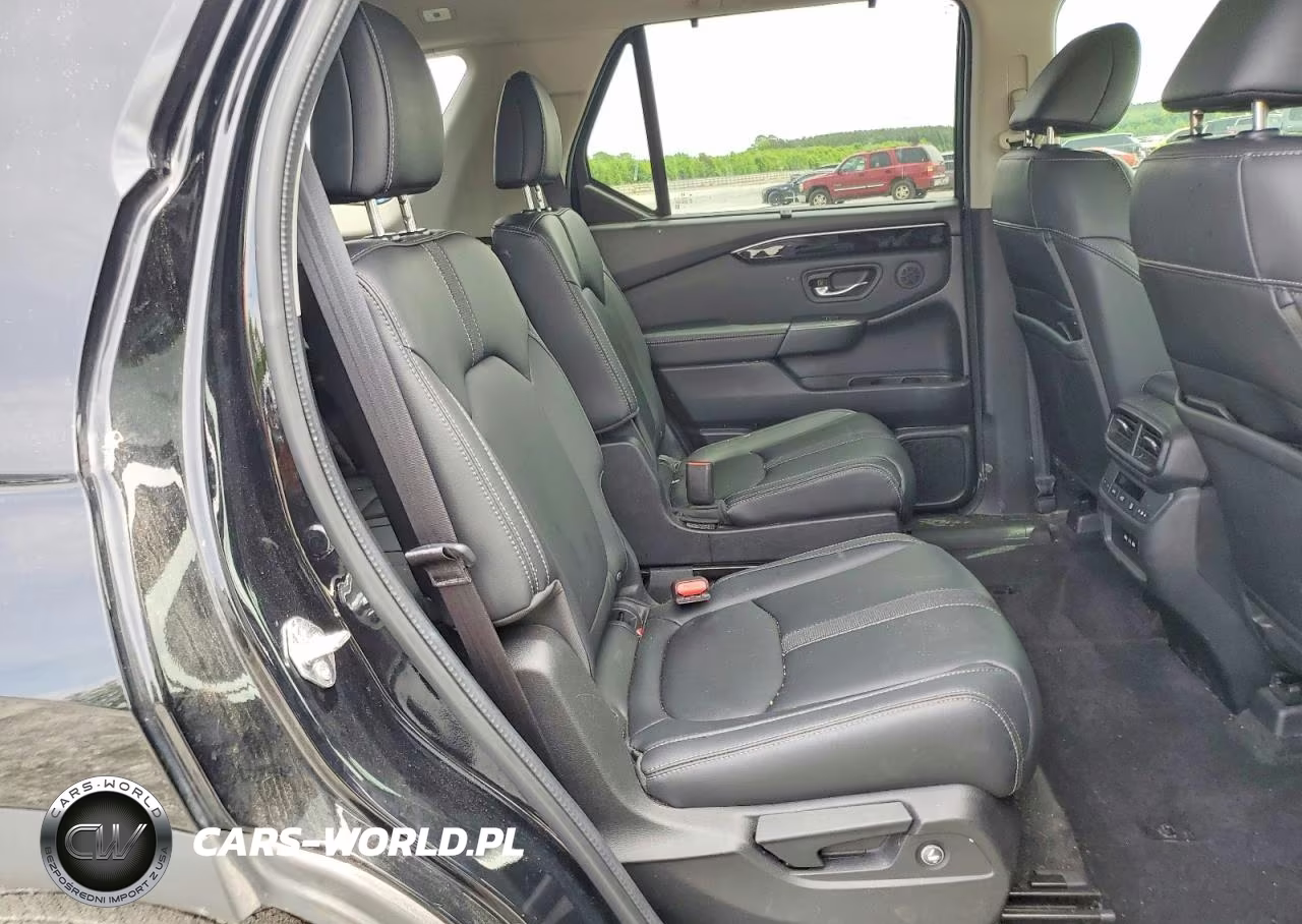 2024 Honda Pilot Touring VIN:5FNYG1H77RB032917 - 11