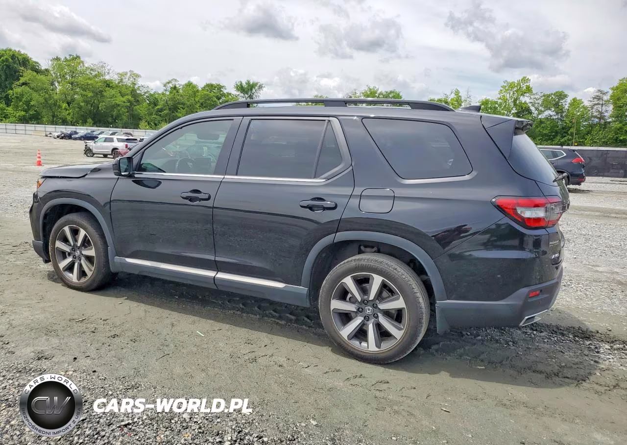 2024 Honda Pilot Touring VIN:5FNYG1H77RB032917 - 2