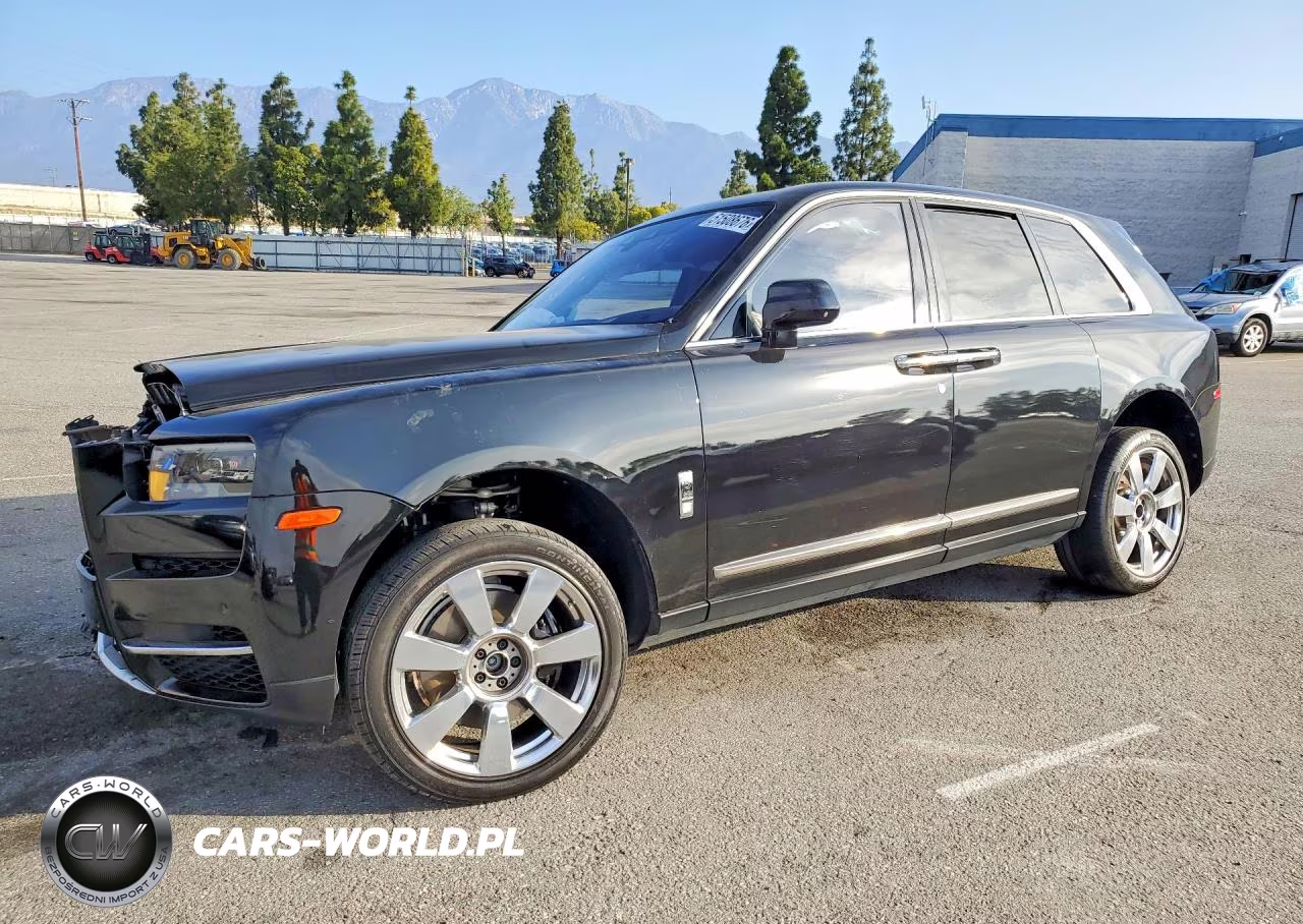 2020 Rolls-Royce Cullinan – zdjęcie 1 z 12