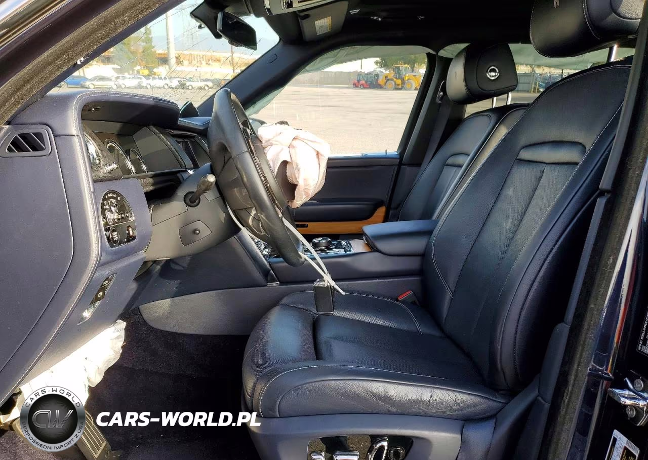 2020 Rolls-Royce Cullinan VIN:SLATV4C00LU200933 - 7