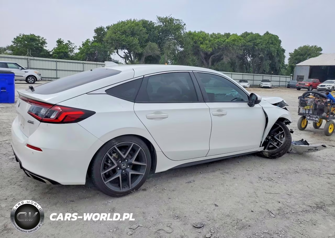 2024 Honda Civic Sport Touring VIN:19XFL1H8XRE026322 - 3