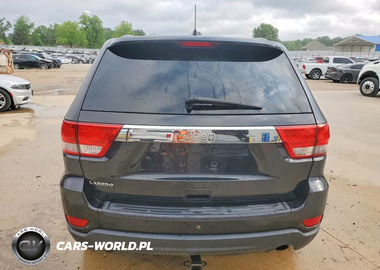 2012 Jeep Grand Cherokee Laredo VIN:1C4RJEAGXCC307272 - 6