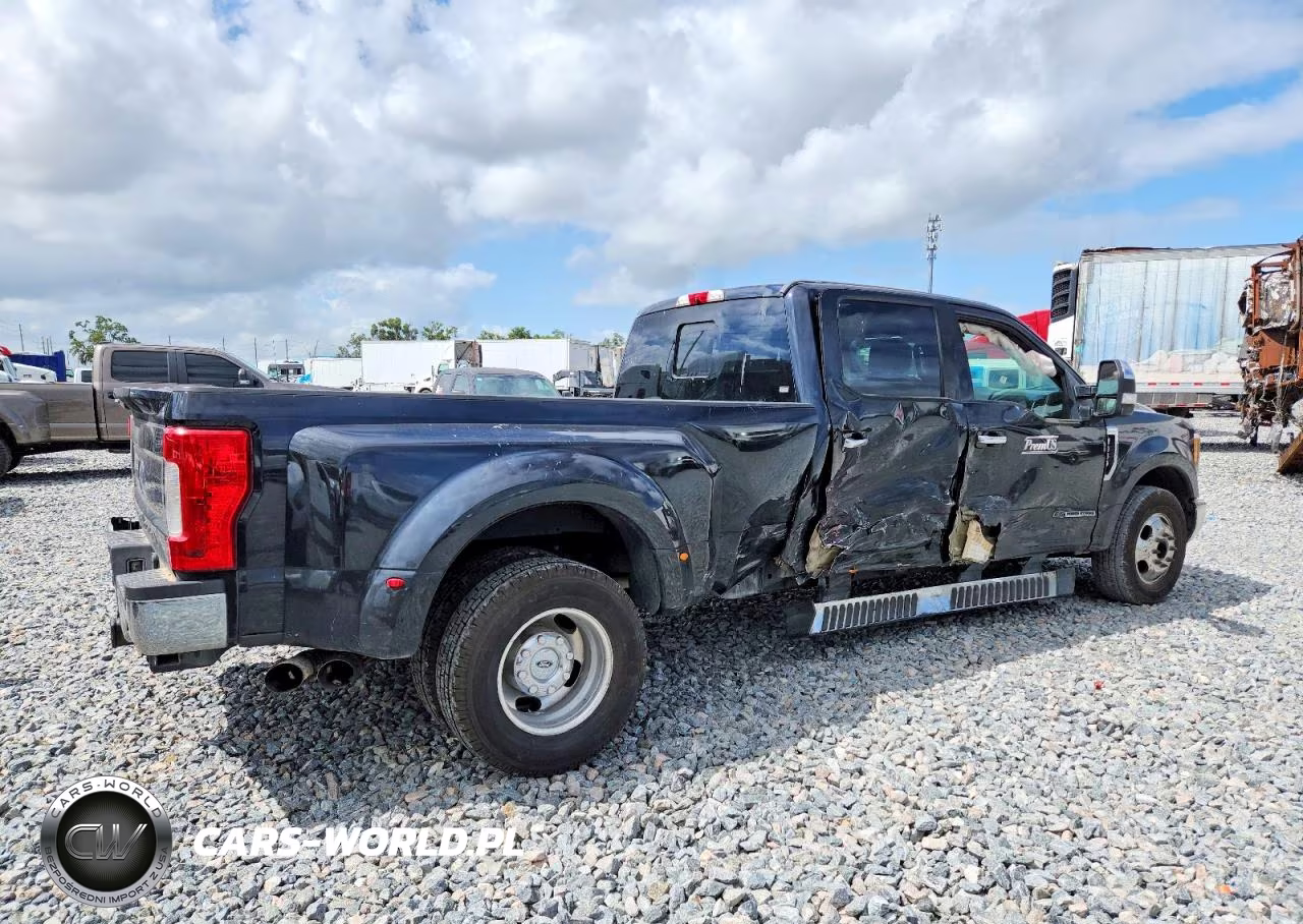 2017 Ford F350 Super Duty VIN:1FT8W3CT4HEB56369 - 4
