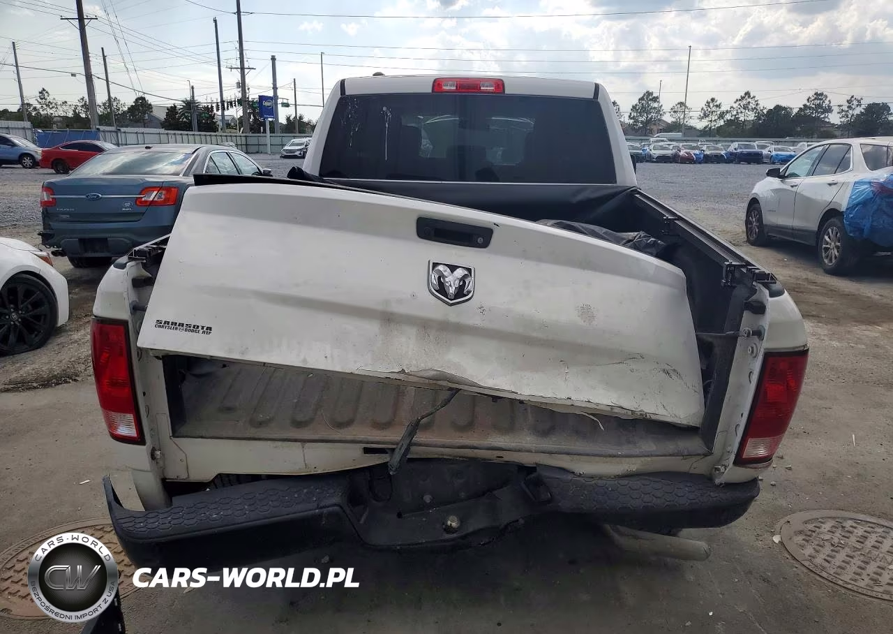 2021 Ram 1500 Classic Tradesman VIN:1C6RR6FG5MS563860 - 6